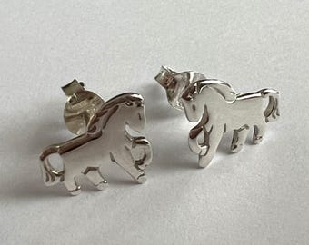 Boucles d'oreilles tete de chat yeux roses en argent | Bijouterie