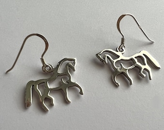 Sterling Silver Lightweight Silhouette Horse Head Drop Earrings