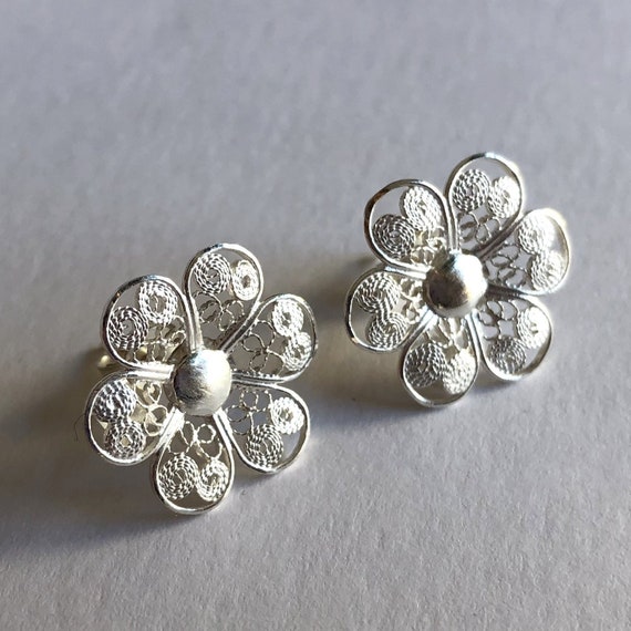 Flower Earrings Margarita - Filigree Earrings - Silver