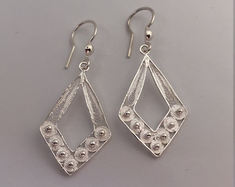 Filigree Earrings Fiona - Silver Dangle Earrings - Filigree Jewelry - Romb Earrings - Women Jewelry - Lightweight Earrings