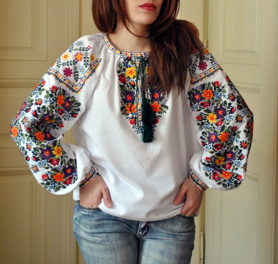 Ukrainian Embroidery Vyshyvanka Shirt Flower Women's Embroidered