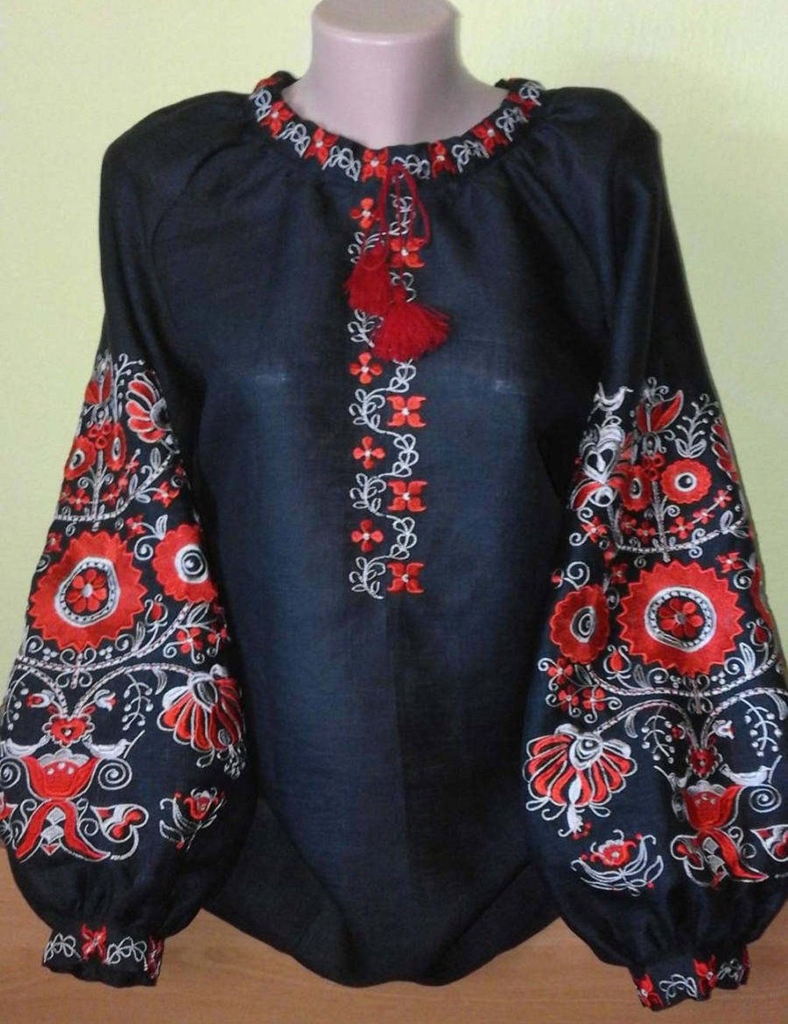Make Like a Tree and Leaf Button Up Blouse