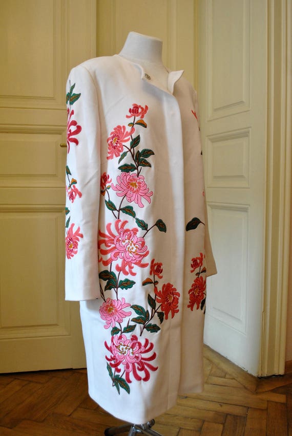 Embroidered coat Cashmere coat with flowers White coat with Etsy