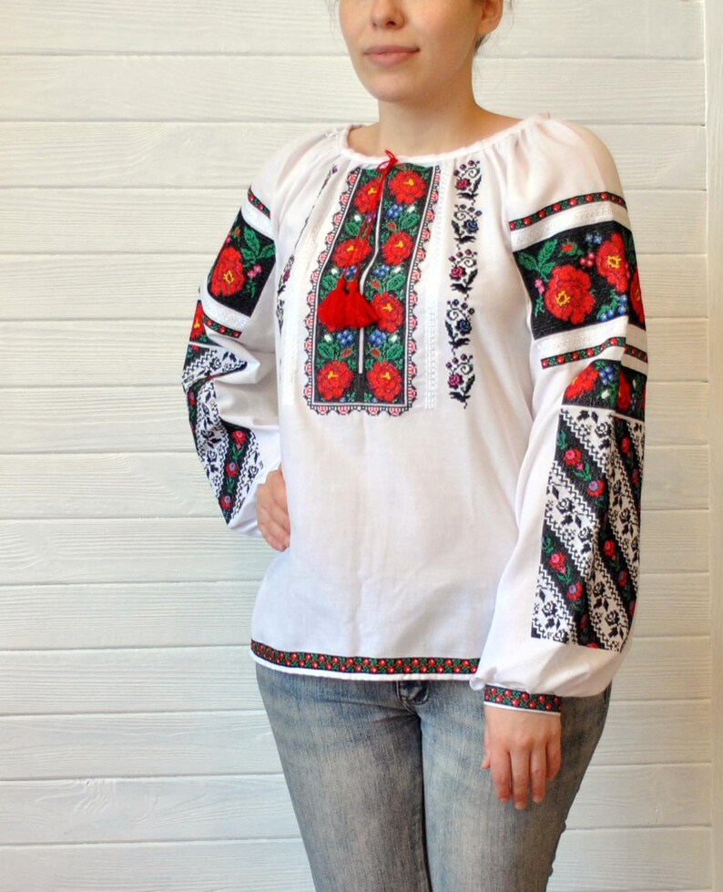 Beautiful blouse for women Embroidery blouse Homespun cloth Blouse with traditional Ukrainian pattern Ukrainian vyshyvanka Ethnic clothes