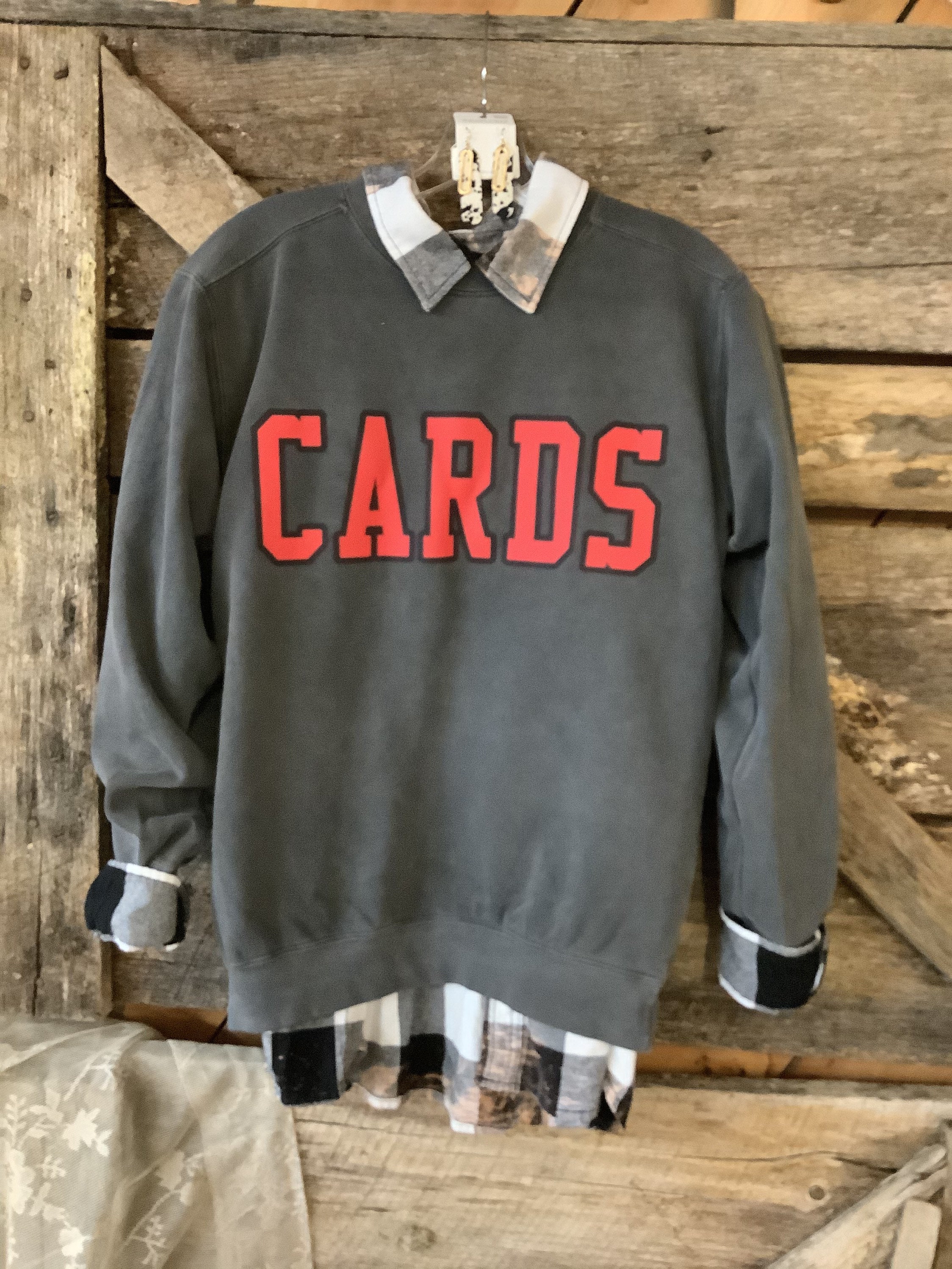 Cards Pullover School Mascot Gift Cardinals Shirt Cards -  Denmark
