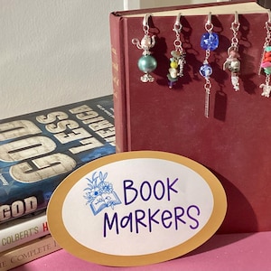 Book markers, unique gift idea, bookmark page, Metal Jewelry Metal Bookmark with Charms Metal Hook Bookmark Book Lovers, one of a kind gifts