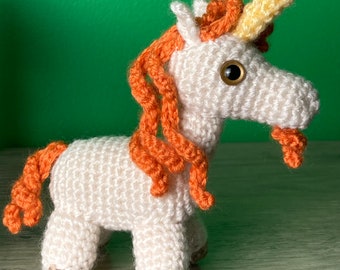 Unico Amigurumi Unicorno con pizzetto