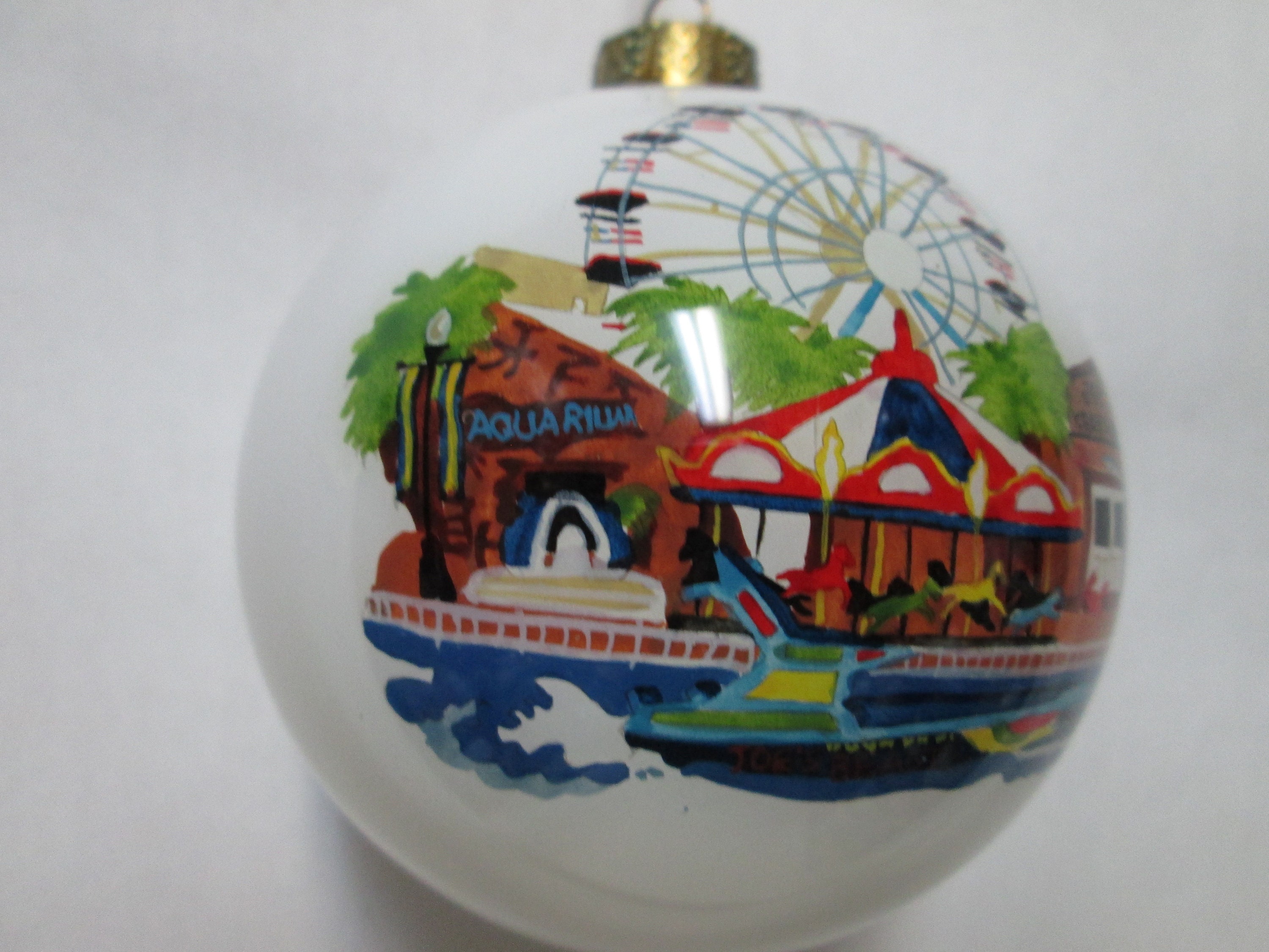 Kemah TX Joe's Crab Shack Aquarium Blown Glass Christmas Ornament