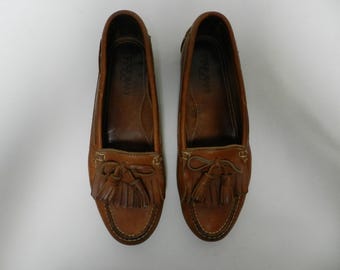 Brown Leather Two Tone COLE HAAN Tasseled Slip-on Moccasin  display picture 1