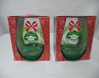 Star Wars Mandalorian Grogu Baby Christmas Yoda Wine Glass Set 2 glitter NEW NWT