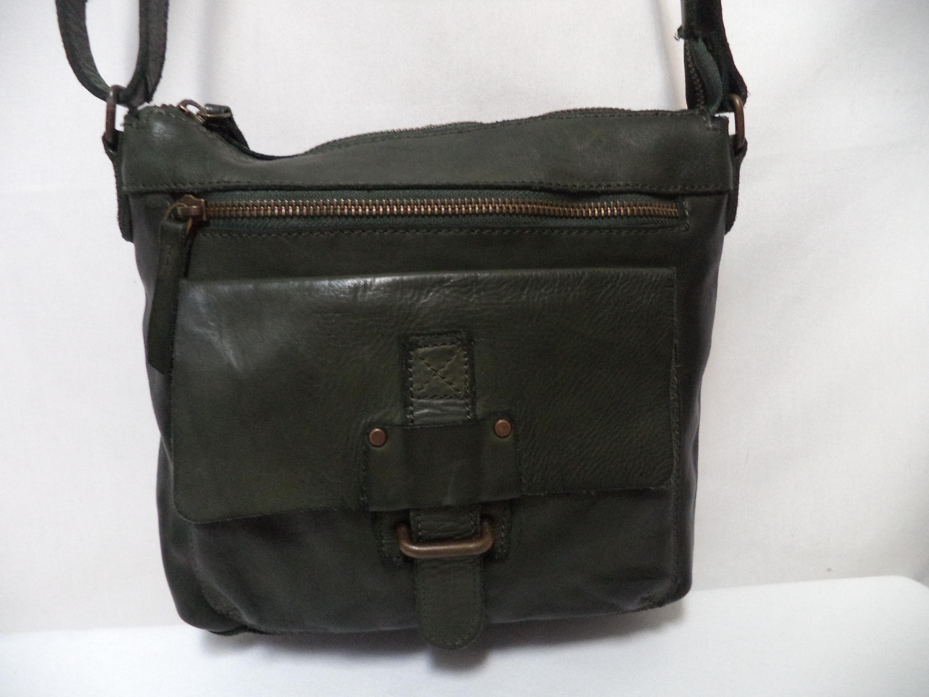 Harbour 2nd Leather crossbody bag purse olive outside pockets adjustable zip top
