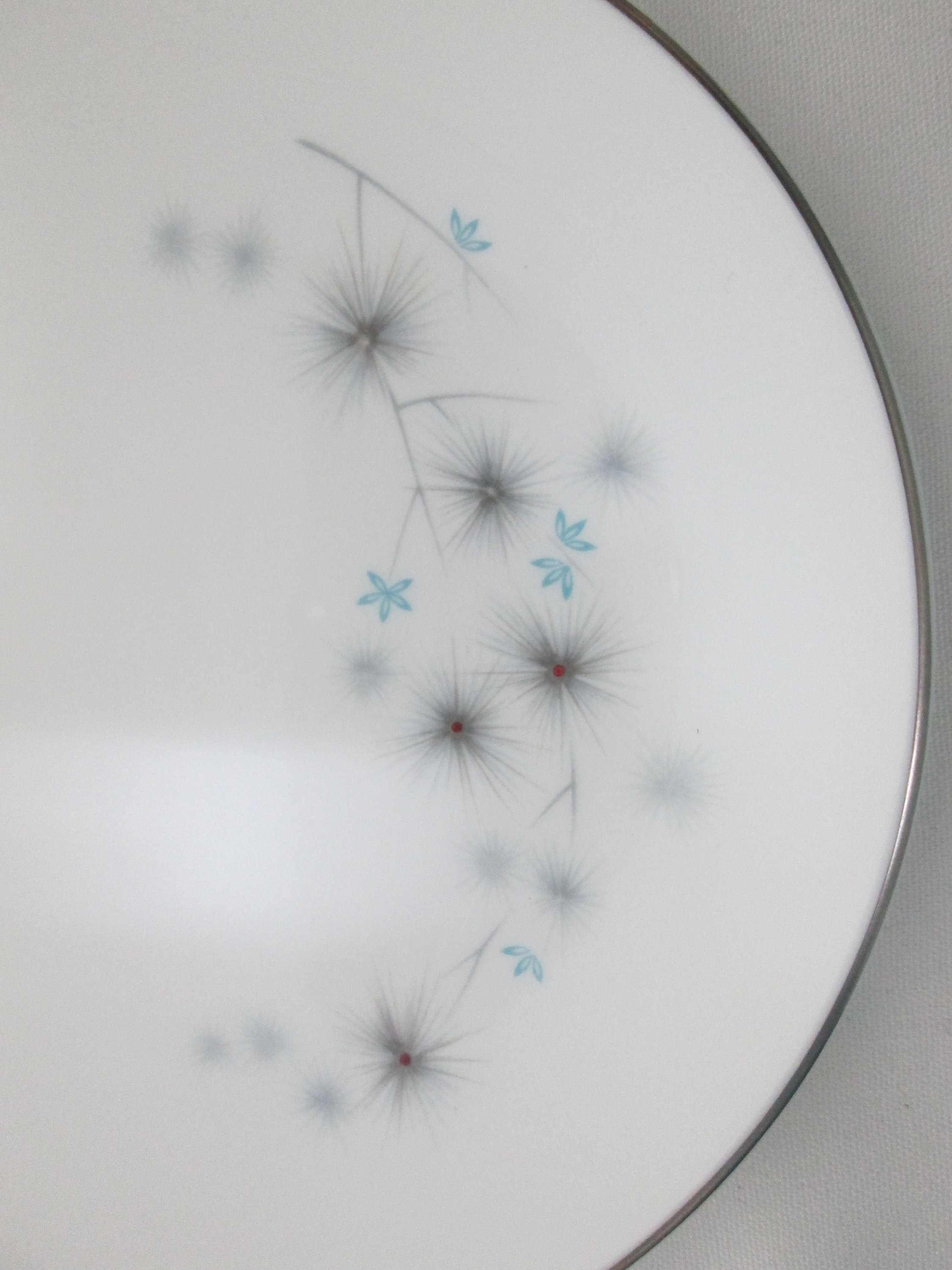 Royal Doulton Thistledown Vintage Bone China Set 4 Salad Dessert Plates 8.3 Etsy