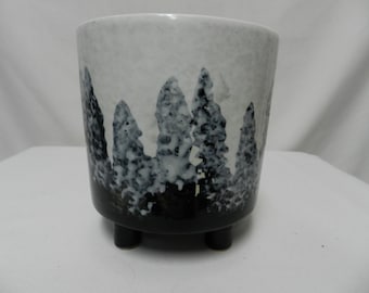 Monteagle Planter Vase ceramic footed blue grey black cream 6" x 6" Rooms To Go