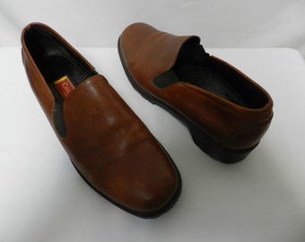 Cole Haan Country Vintage Leather loafers oxfords brown Women Lug Size Sz 9.5