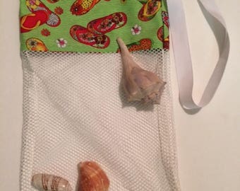 Large Mesh Shell  collecting bag-Green flip flop print, beach bag