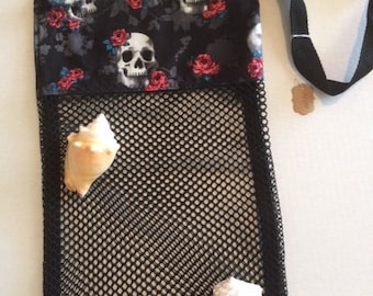Black Skull and Roses Shelling Bag