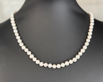 Collana di perle d'acqua dolce coltivate bianche da 18 pollici - Perle rotonde da 6-7 mm con chiusura a amo in argento sterling