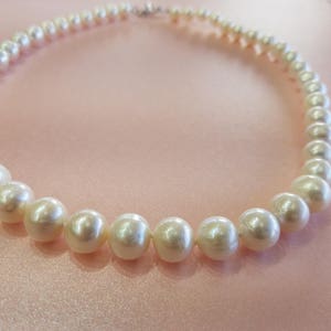 White Cultured Freshwater Pearl Necklace Single Strand Bridal graduated Pearl Necklace 7mm-11mm round genuine