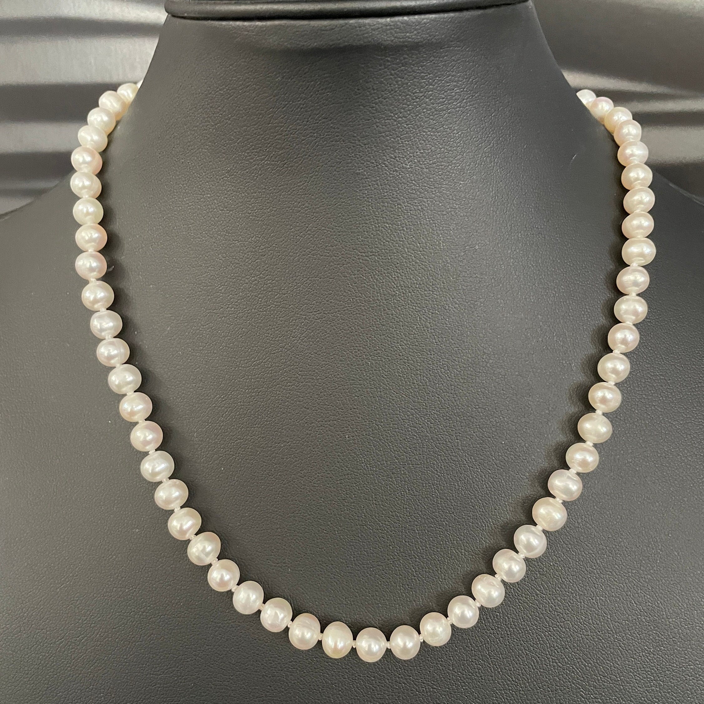 7.5-8mm Cultured Freshwater Pearl Necklace in Sterling Silver - 18 - White