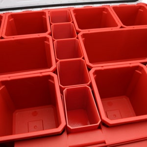 Milwaukee PACKOUT Center Bins