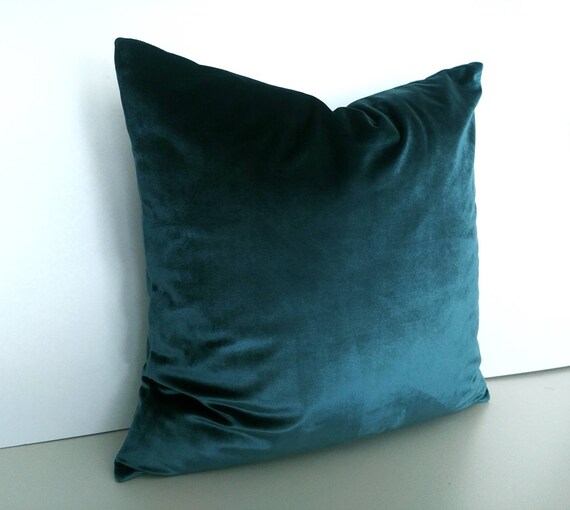 emerald velvet pillow