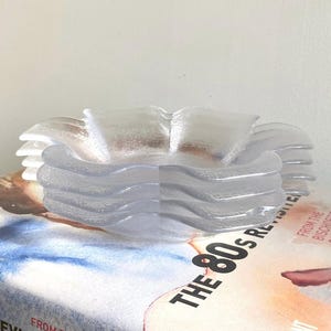 Set of 4 Blenko Style Pressed Art Glass Flower Dishes