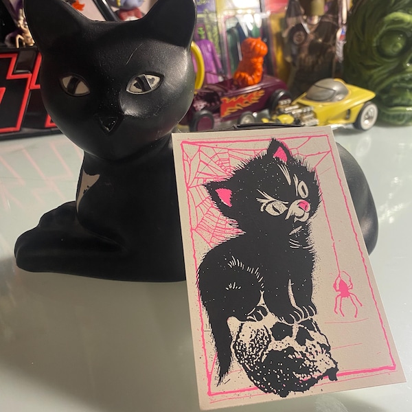 Kitty Skull ( fluorescent hot pink )