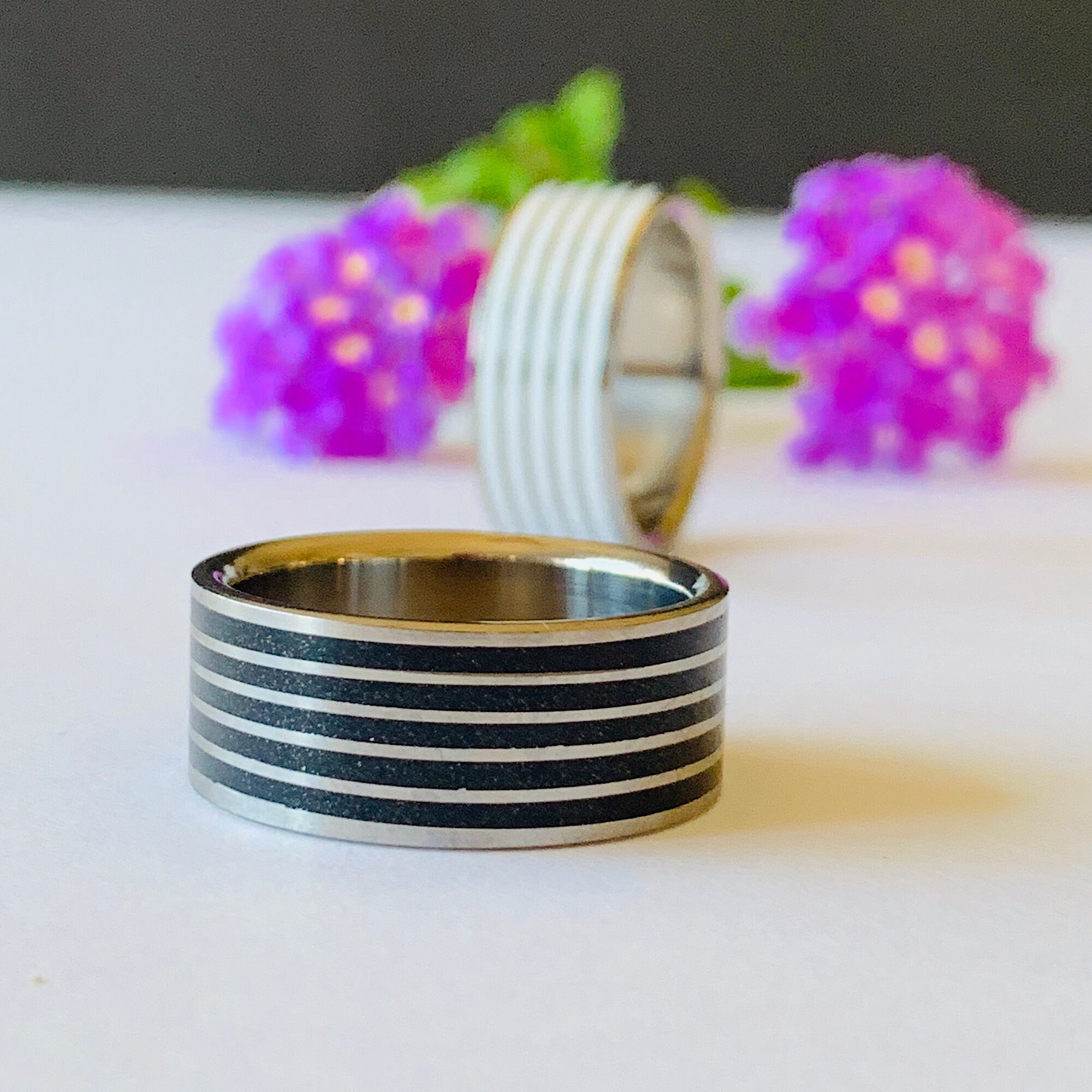 Black & White Ring Day Print main image 1
