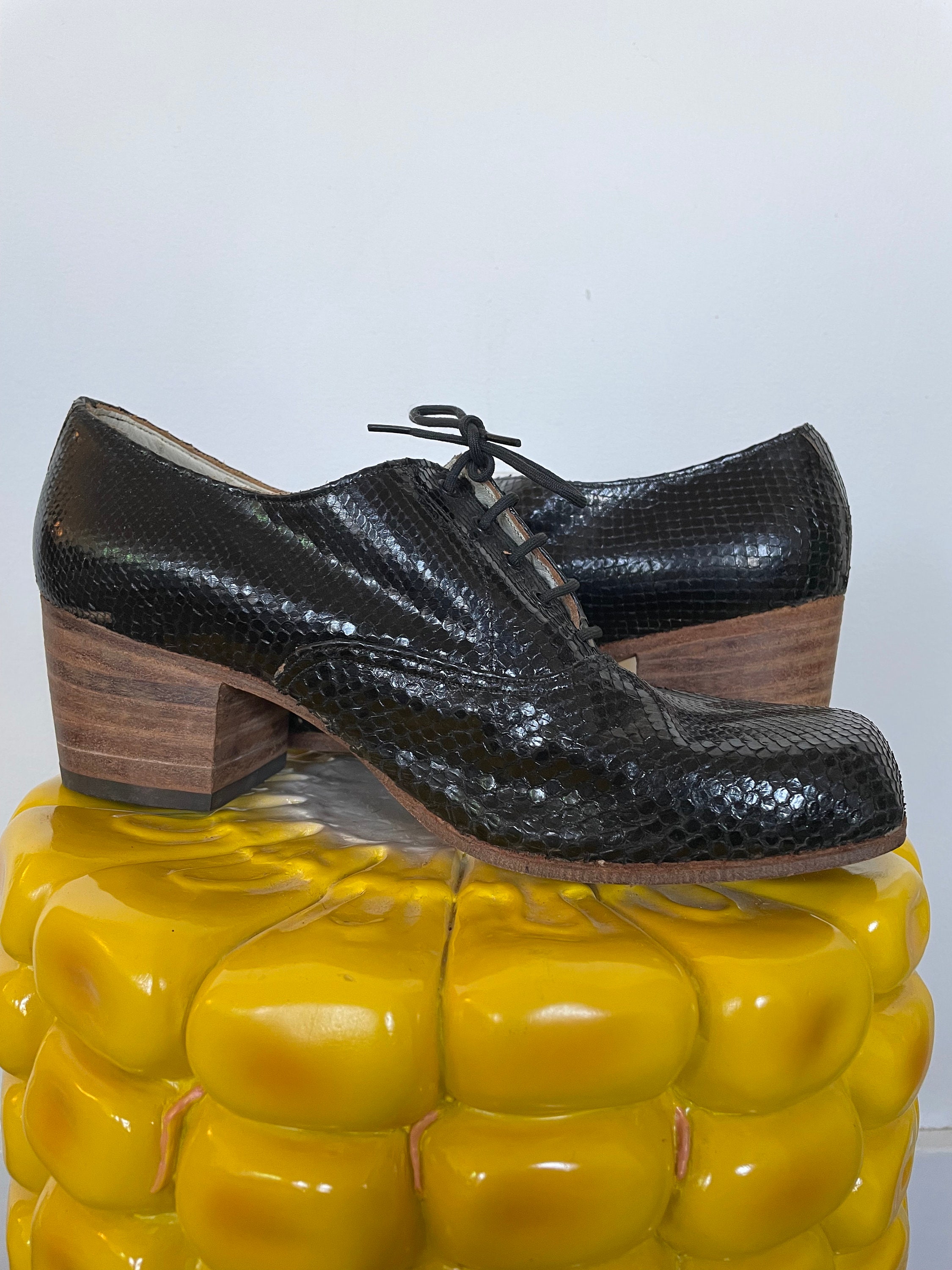 Jumpin Jack Flash Custom Low Top Black Snakeskin Lace up Oxford Boots 1970s Glam Rock NYC England Circa Granny Takes a Trip Etsy UK