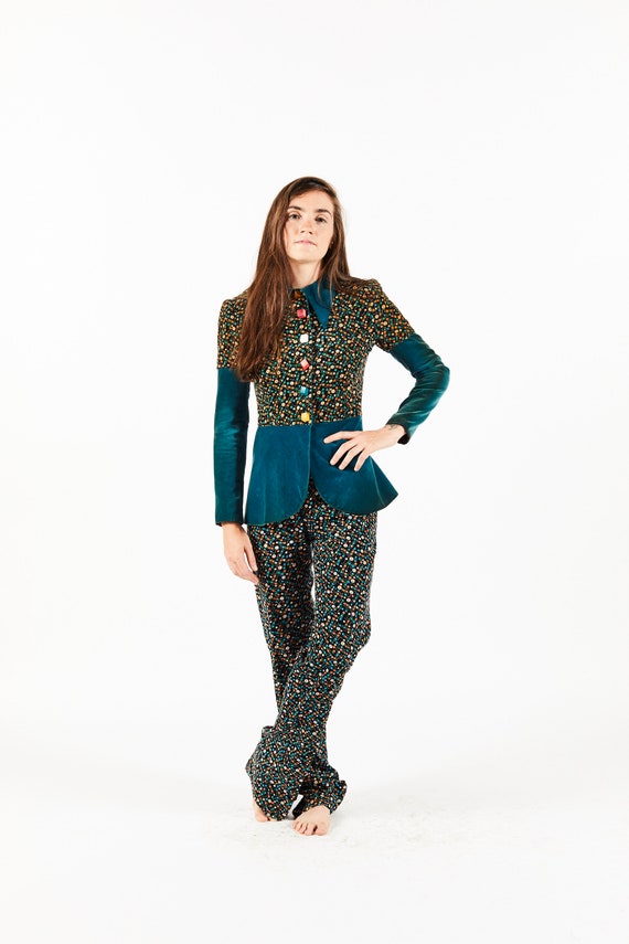 Vintage Alkasura Velvet Floral Blue Suit with Squa