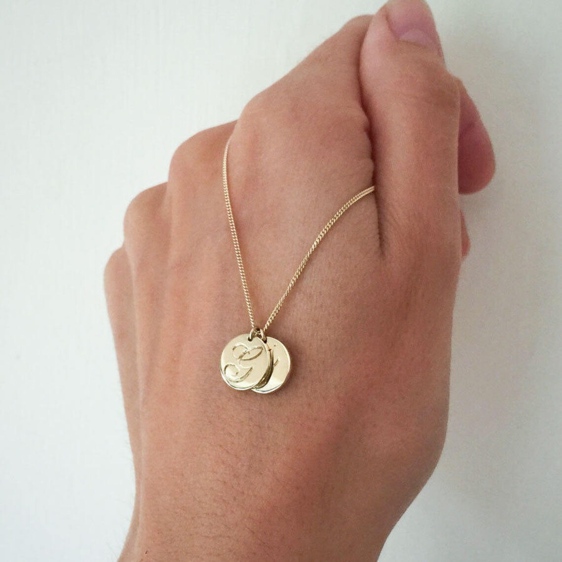 Solid Gold Engraved Initial Disc Charm Necklace Etsy Hong Kong