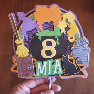 Witch&#39;s Brew Cake Topper