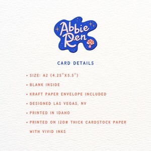 Op de afbeelding: Een A2-formaat kaart met de tekst "Abbie Ren" in een blauw en roze splatterontwerp. De kaartdetails staan hieronder vermeld: Formaat: A2 (4,25"x5,5"), Lege binnenkant, Kraftpapier envelop inbegrepen, Ontworpen in Las Vegas, NV, Gedrukt in Idaho, Gedrukt op 120# dik cardstock papier met levendige kleuren.