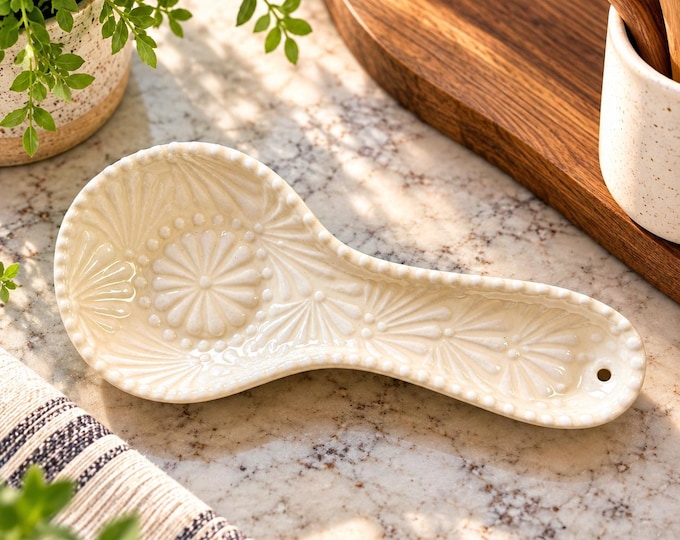 Ivory and White Talavera Ceramic Talavera Spoon Rest / Traditional Mexican Kitchenware and Utensils by Latin Nomad.