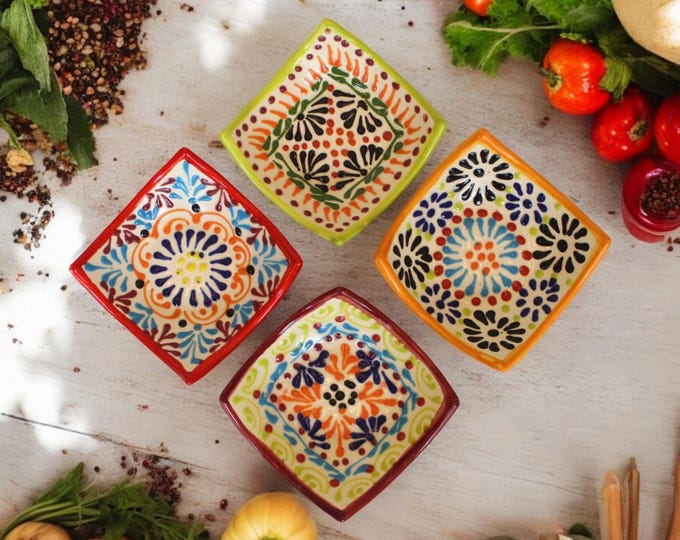Mini Square Bowls Set 4 pieces by Latin Nomad.