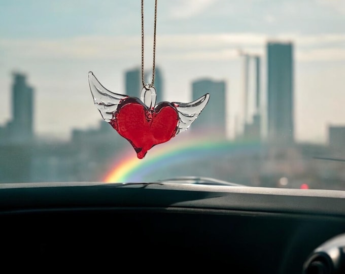 NEW Valentines Heart with Wings handblown glass art, rear-view mirror car accessories