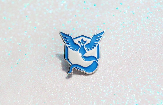 Pokemon Blue Mystic Enamel Pin 