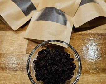 Homestyle Organic  Dried Black Currants
