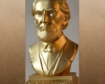 Abraham Lincoln metallic color gold bust figure sculpture