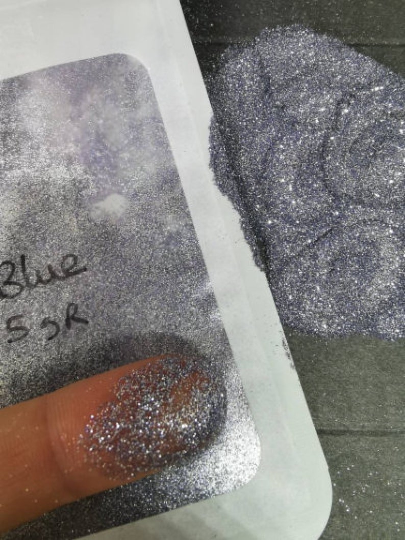 Diamond glitter, extra fine nail powder, resin, candle fondant, eye shadow, 5 grams Blue