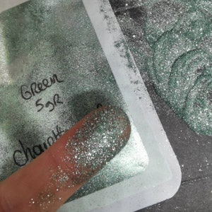 Diamond glitter, extra fine nail powder, resin, candle fondant, eye shadow, 5 grams green