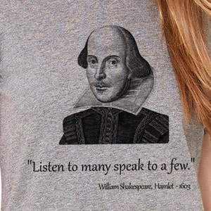 Shirt with quote .Crew Neck T-shirt with William Shakespeare- Hamlet quote