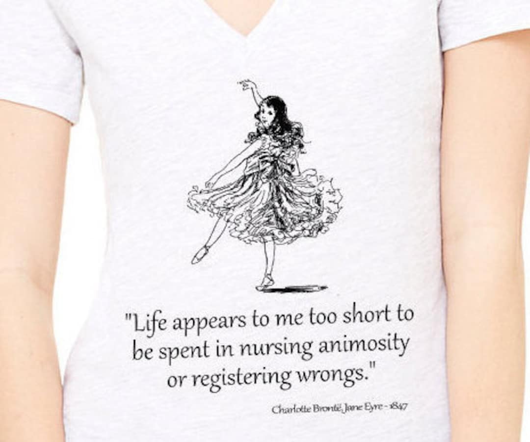 Women's T-Shirts [Out of Print] Charlotte Bront&#235; / Jane Eyre Relaxed Fit Tee (Vintage Navy) (Womens) Amazon.com: Womens Jane Eyre Charlotte Bronte Cover Title