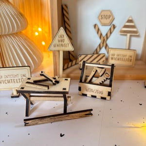 Laserdatei Wichtel BAUSTELLE svg  - Zubehör Wichteltür Wichtel Weihnachten - inkl. Gewerbelizenz