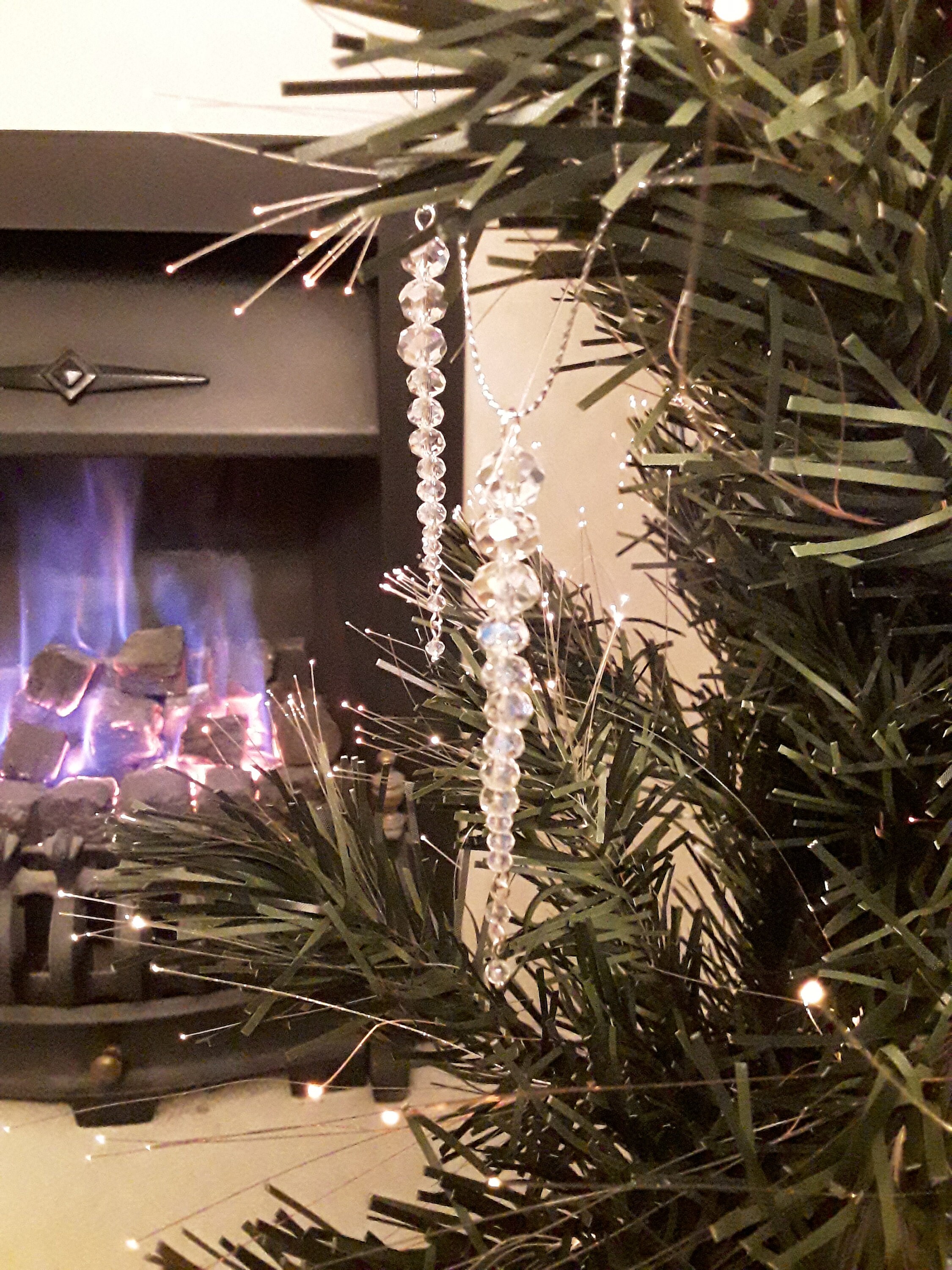 40 Decorazioni Natalizie A Ghiacciolo In Cristallo – Trasparenti, Dimensioni Assortite Con Cordino, Per Albero E Casa - 3
