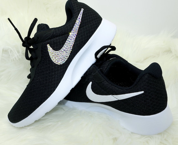 ladies black nike tanjun trainers