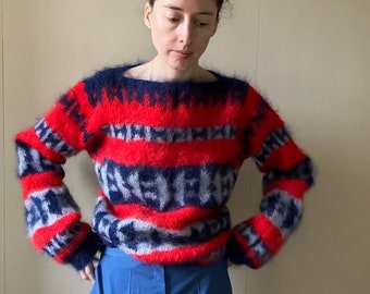 vintage 80s mohair graphic jumper.   Size: 10 U.K.