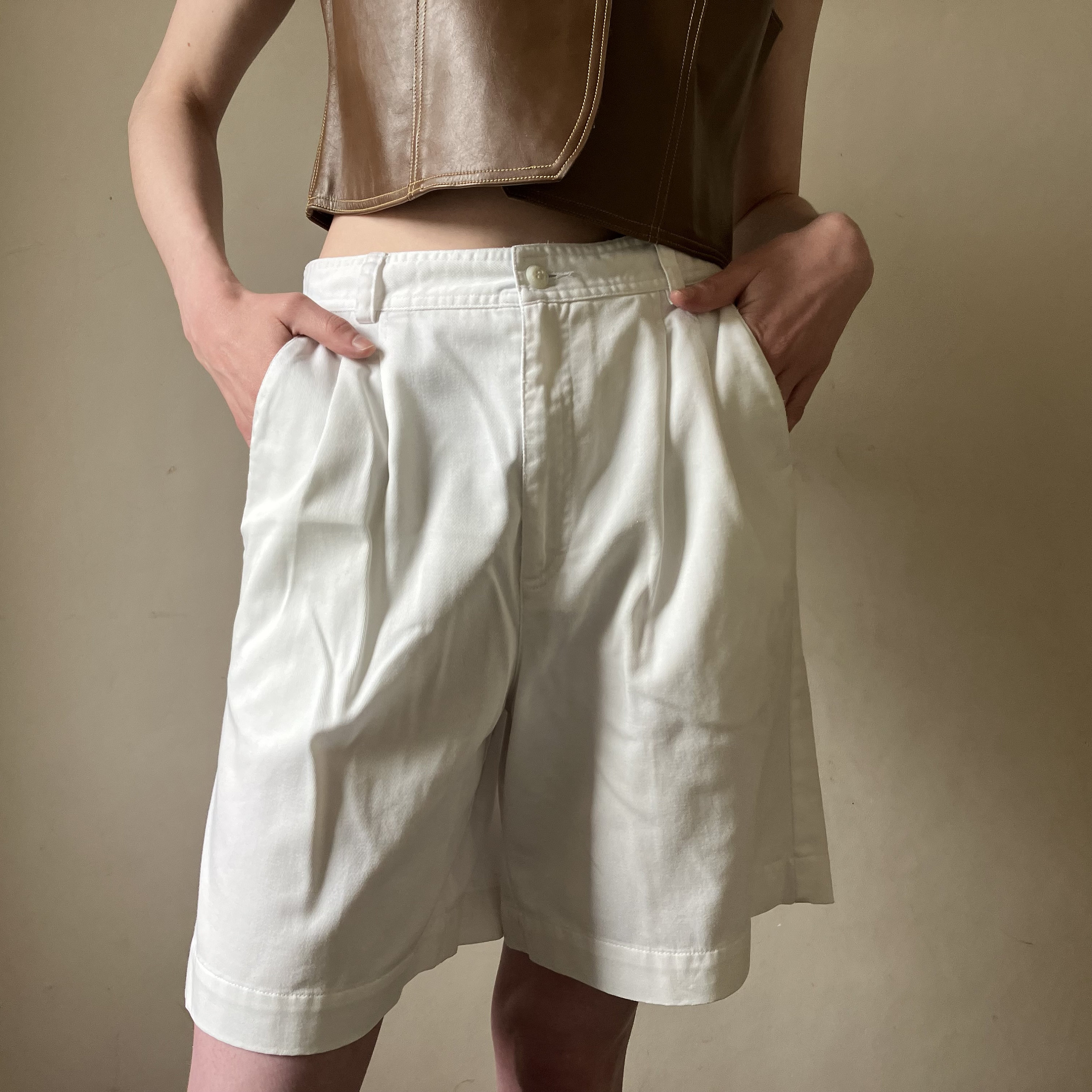 Liz claiborne 2025 petite shorts