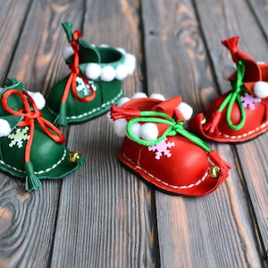 Weihnachtsschuhe für Mae und Aya Puppenschuhe aus echtem Leder