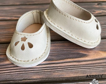 shoes for Saffi, Bailey, Sylvia Meadow dolls made of genuine leather
